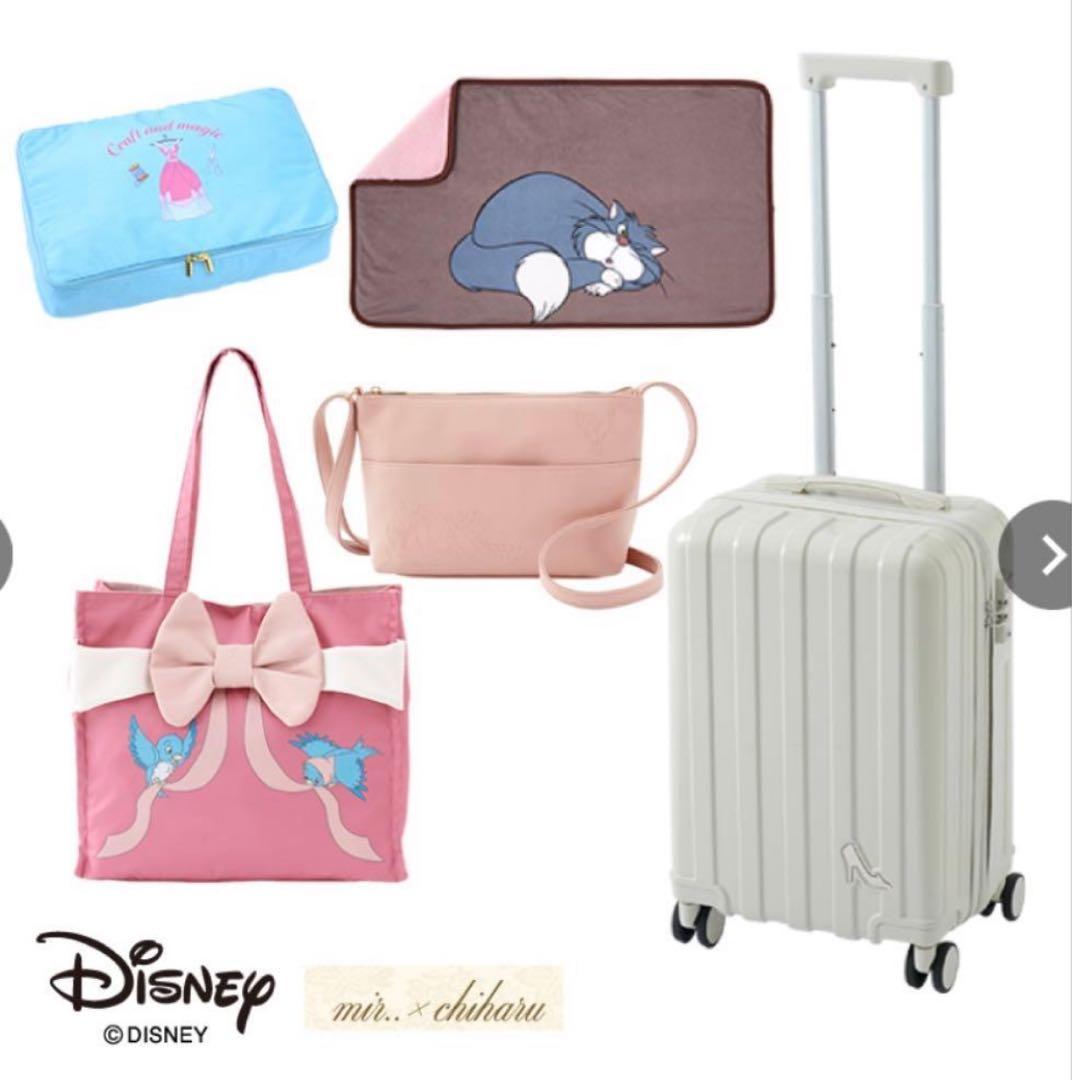 Disney シンデレラ キャリー スーツケース ちはる - メルカリ