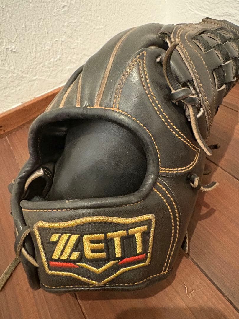 ZETTプロステイタス硬式 内野手用　源田モデル