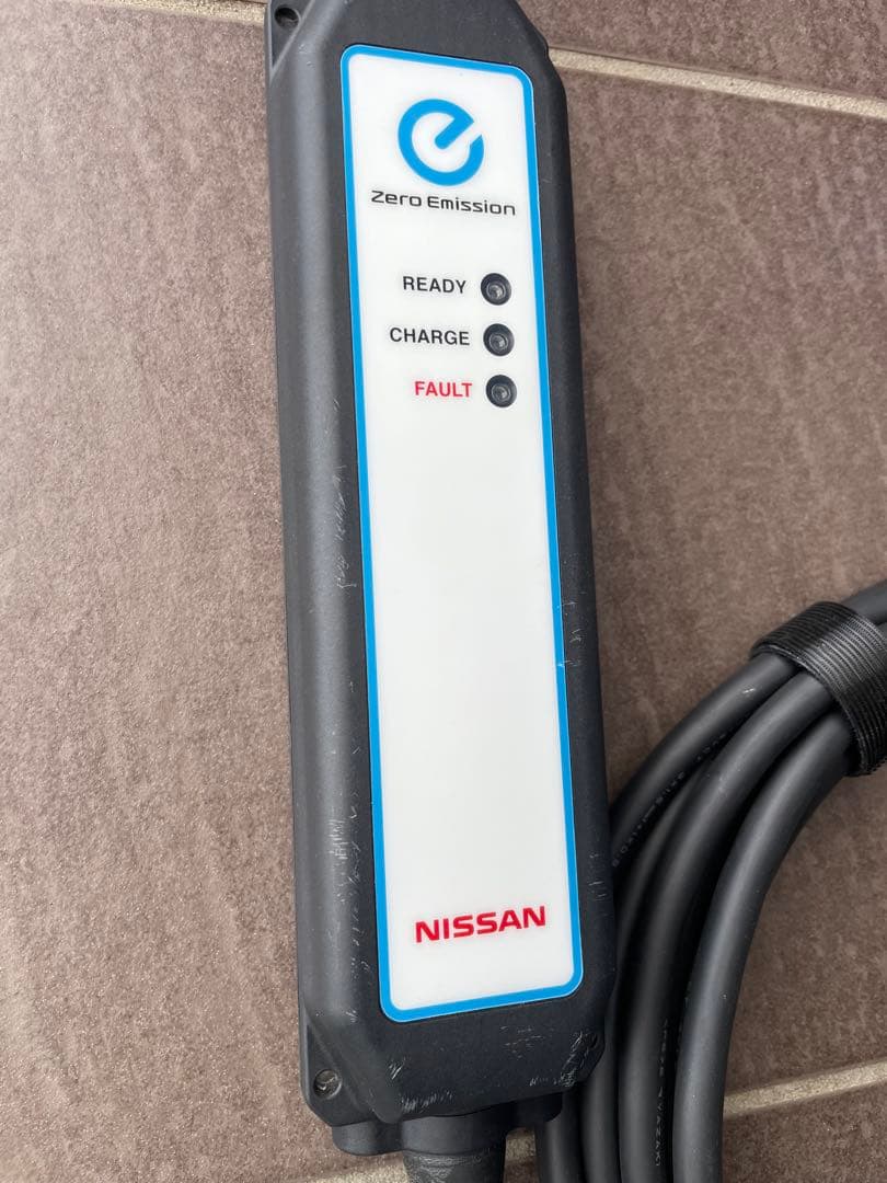 日産純正 EV充電ケーブル