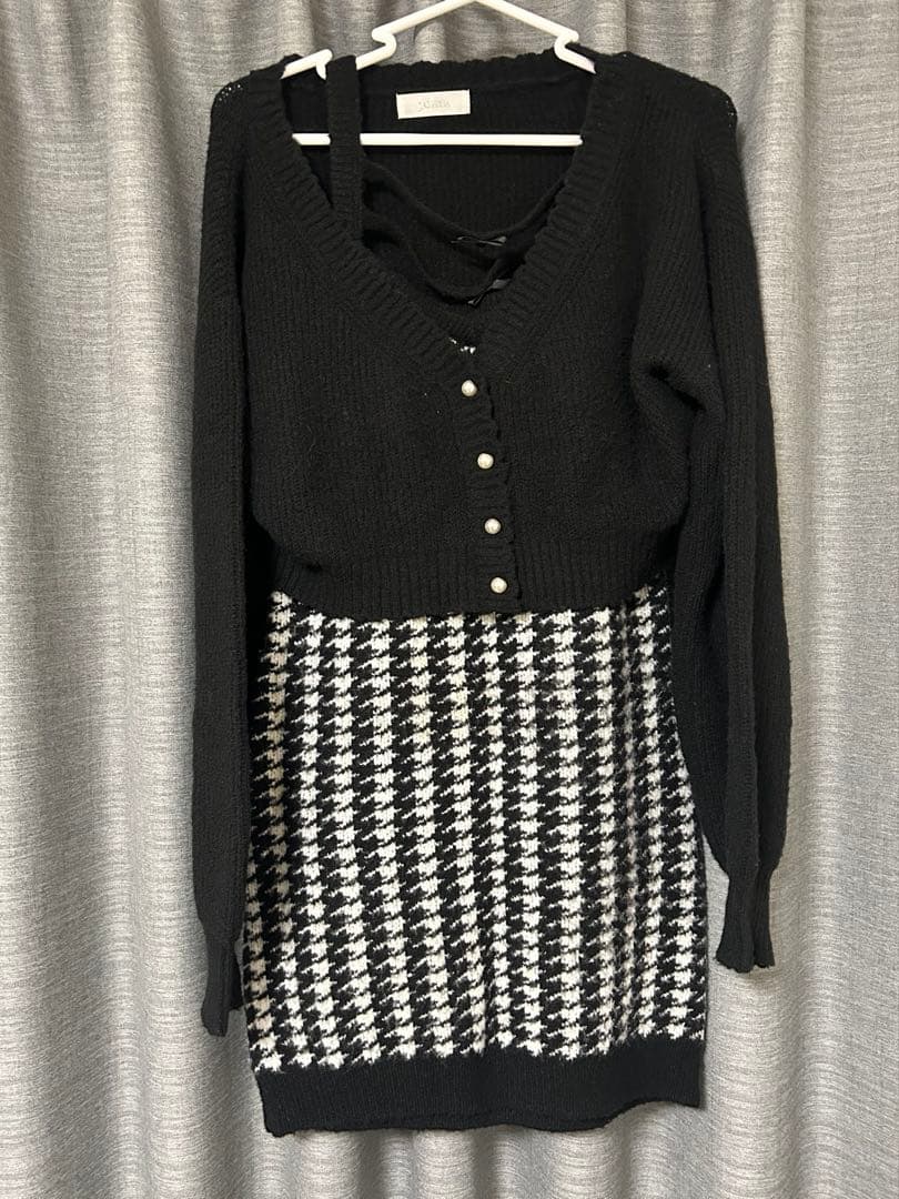 Pium ピウム 千鳥柄ニットワンピカーデセット ブラック