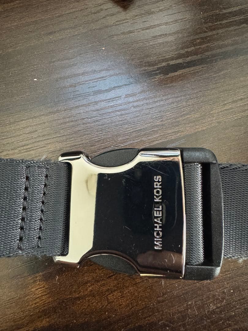 【クリーク】MICHAEL KORS メンズ ボディバッグ