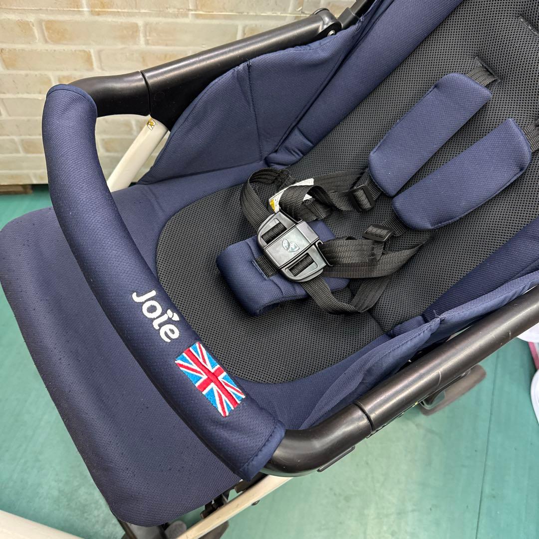 ジョイー　ベビーカー＆ベビーシート　トラベルシステム　新生児から