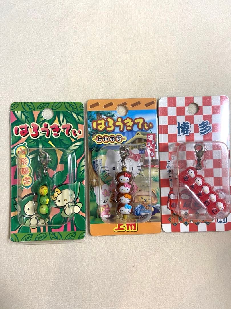 ご当地キティ　まとめ売り　キティの顔がいっぱい　根付け　ファスナーマスコット