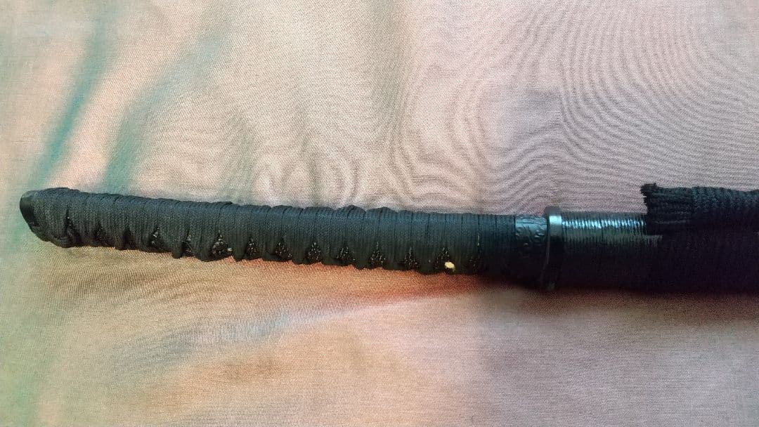 【鶴姫一文字風】模造刀 尖り互の目刃 刀剣 喰出し鍔 模擬刀 上杉謙信