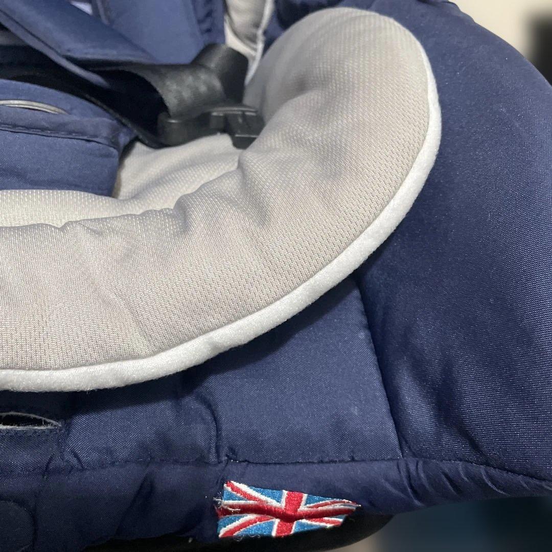 カトージJoie Juva i-Base ISOFIXチャイルドシート　ベース付