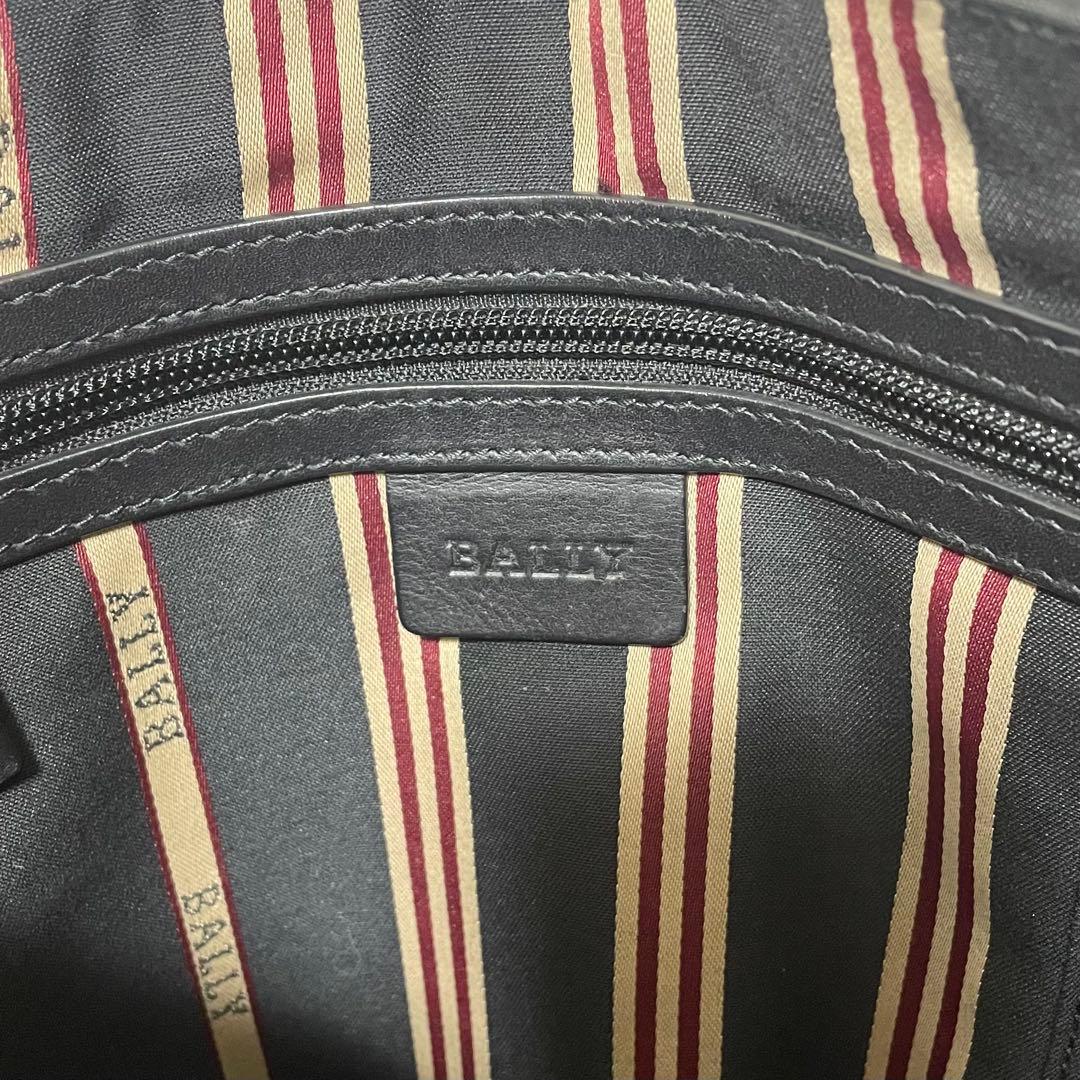 【美品】 BALLY バリー ショルダーバッグ レザー ネイビー