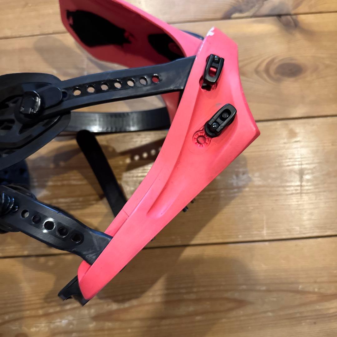 Flux スノーボードビンディング ピンク　S size