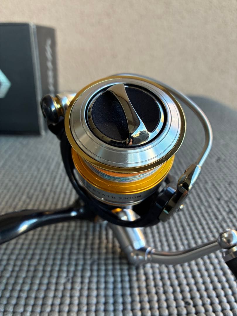 Daiwa 10セルテート　2500R スピニングリール
