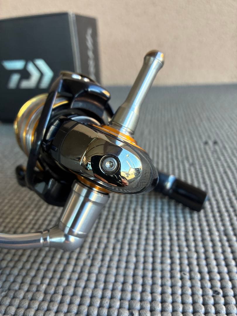 Daiwa 10セルテート　2500R スピニングリール