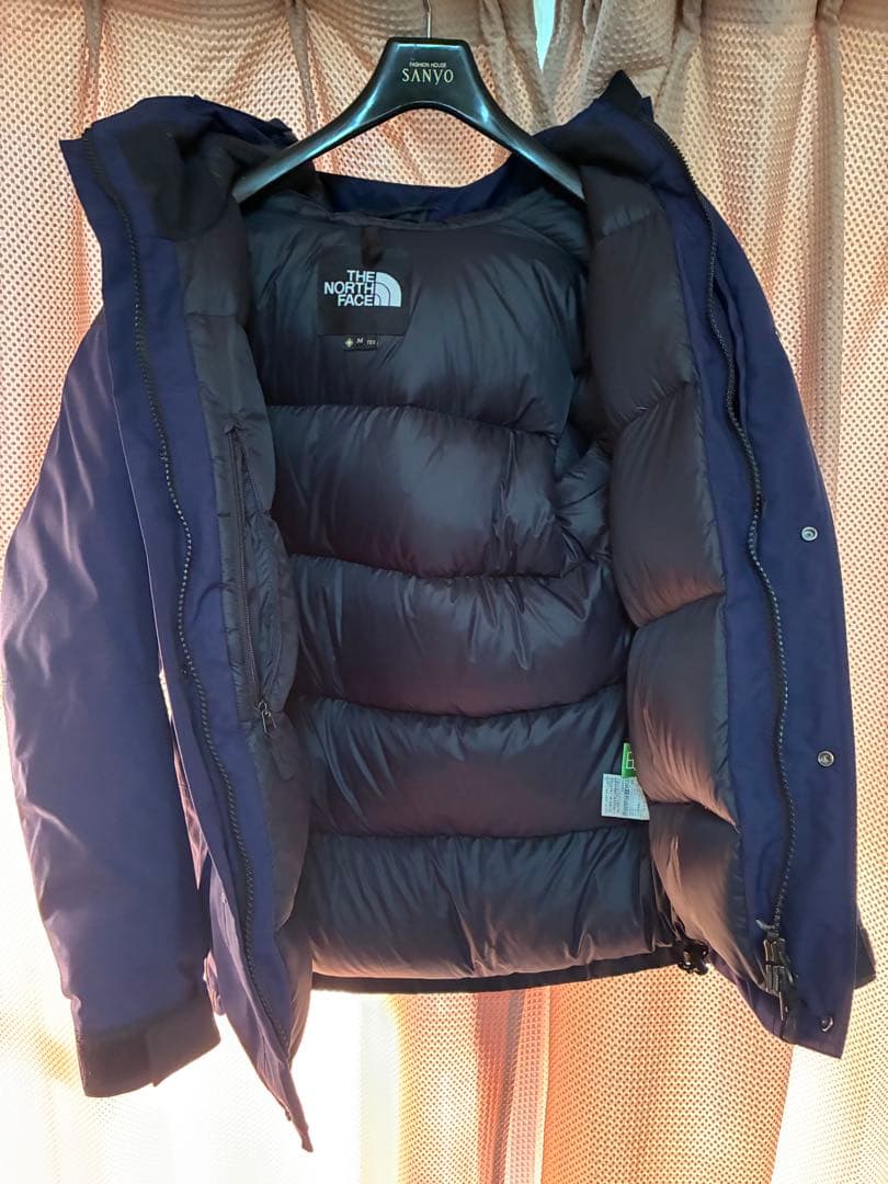 【値下げしました】ザ ノースフェイス マウンテンダウンジャケット