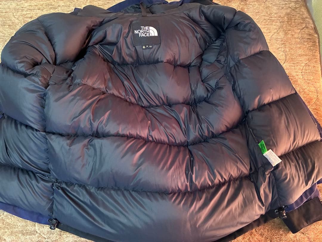 【値下げしました】ザ ノースフェイス マウンテンダウンジャケット