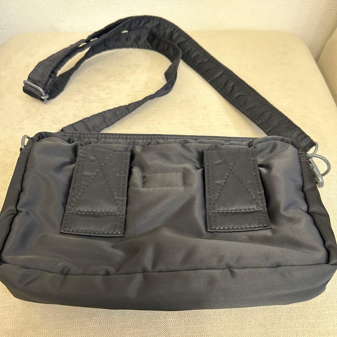 【美品】PORTER 吉田カバン TANKER タンカーショルダーバッグ 黒