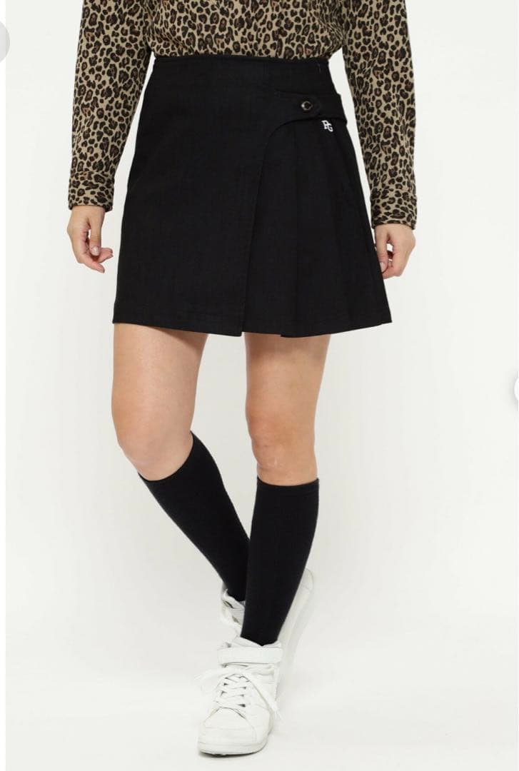 定価4万円パーリーゲイツ　ブラックデニム　ラップ調プリーツスカート