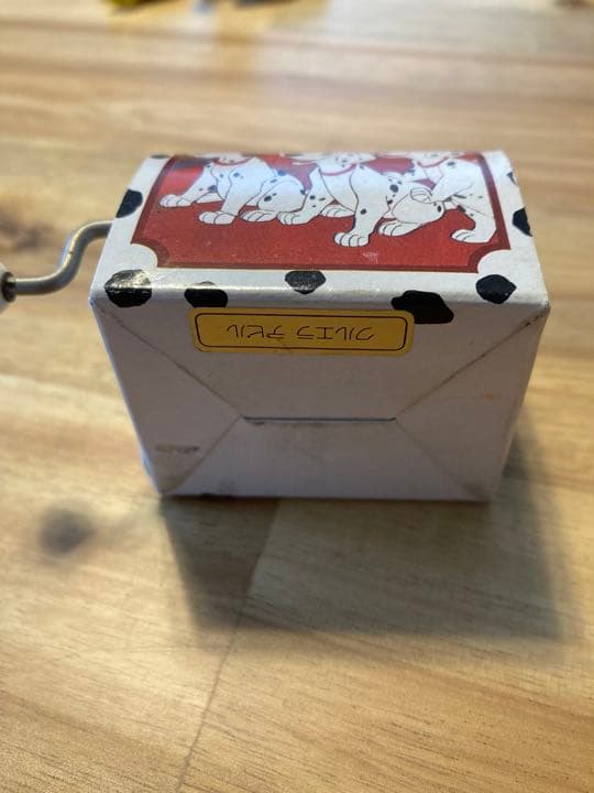 ディズニー オルゴール 101匹わんちゃん ディズニーランド クルエラ