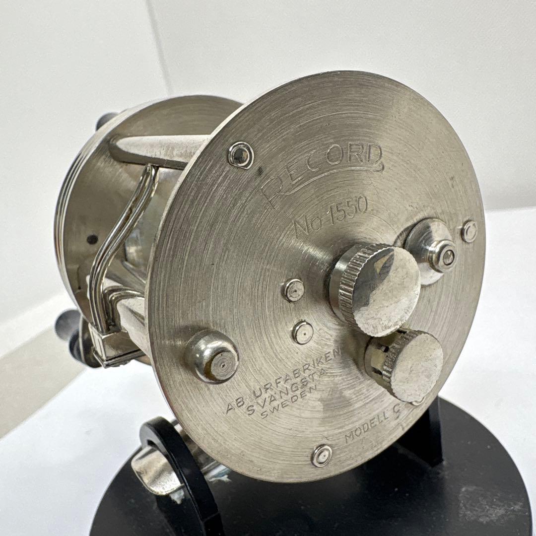 ABU 1550ベイトリール 収納袋付き