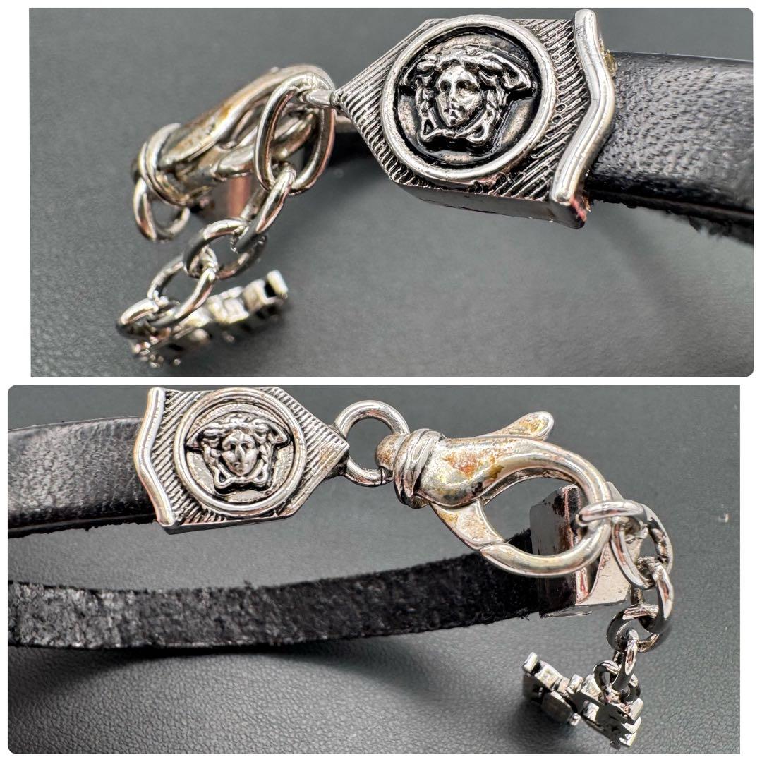 レア VERSACE ヴェルサーチ レザー ブレスレット チャーム イタリア製