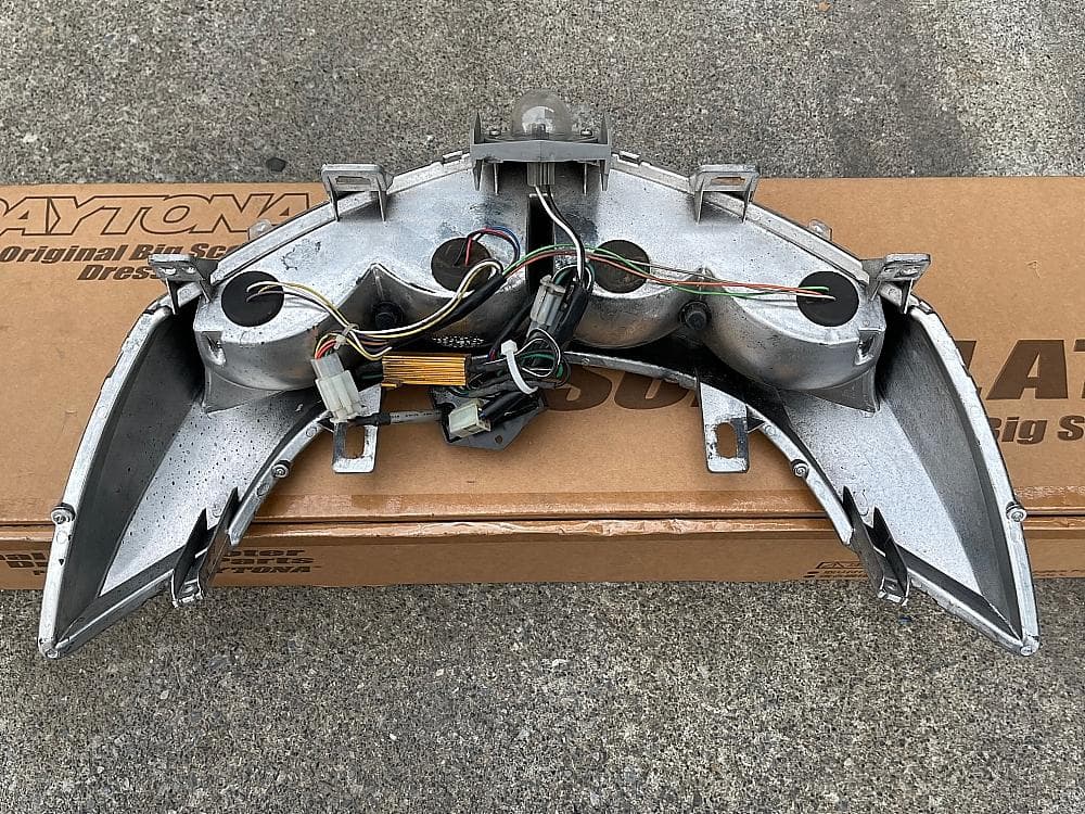 希少 上物美品 キジマ LED テールユニット 4D9 マジェスティ SG20J