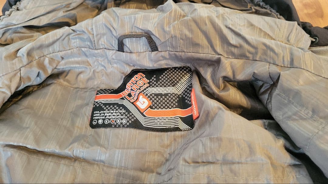 BURTON✨スキー スノボ ウェア 上下セット メンズL ブラック