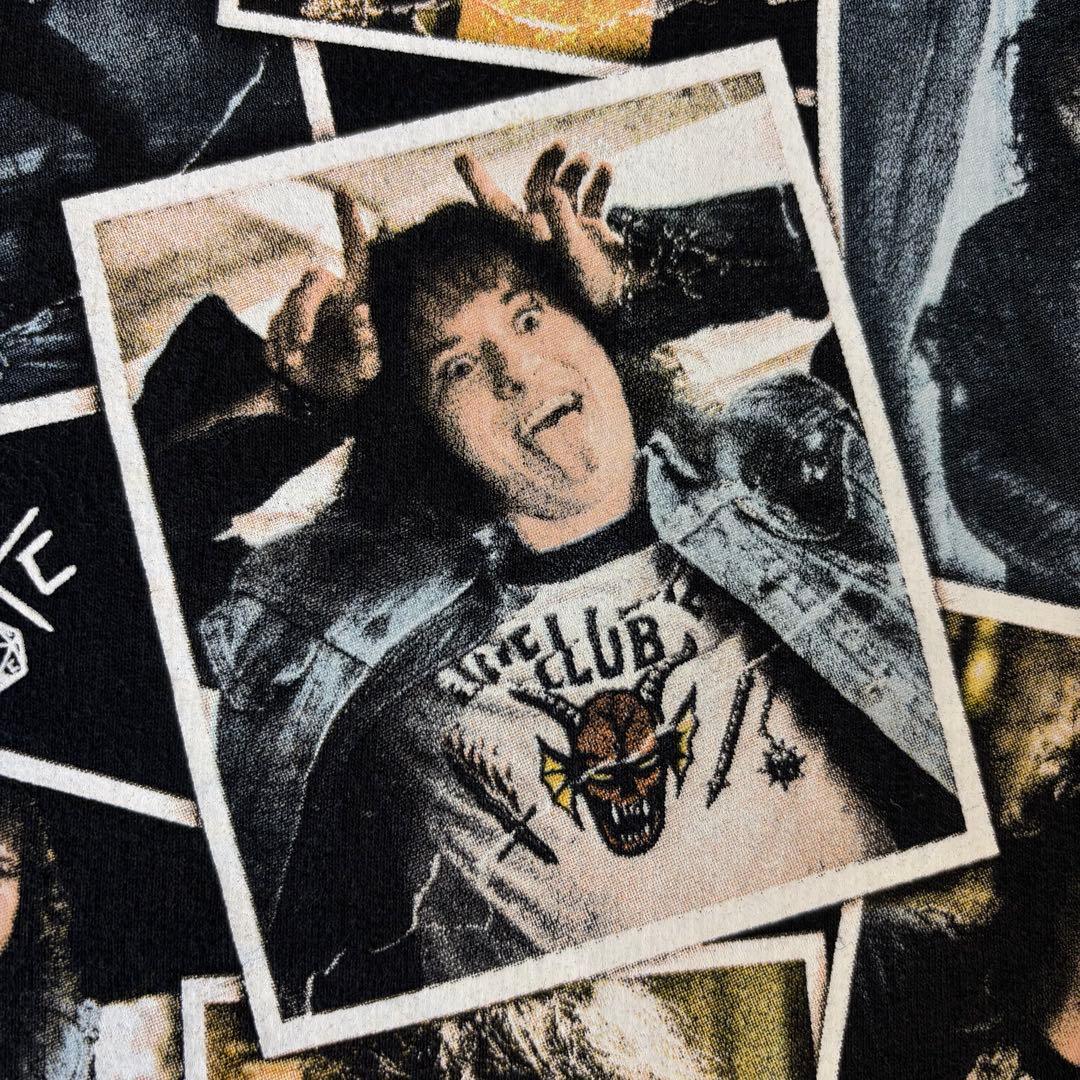 ストレンジャーシングス　スウェットトレーナー　ブラック　Lサイズ　古着