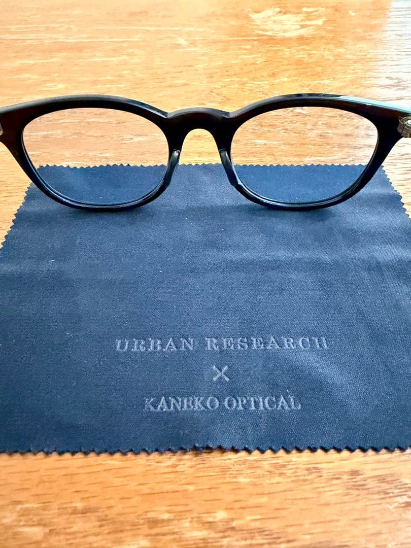 金子眼鏡× URBAN RESEARCH サングラス 格安出品！！