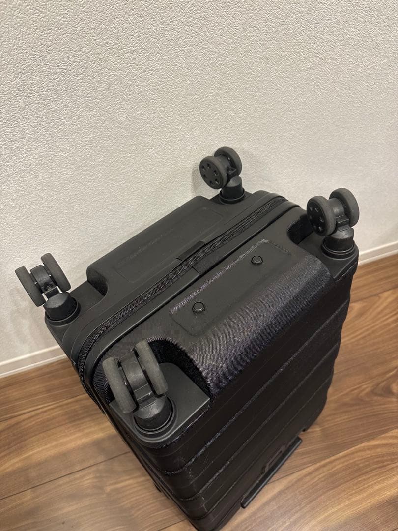 バーを自由に調節できる　ハードキャリーケース（３６Ｌ）　無印良品