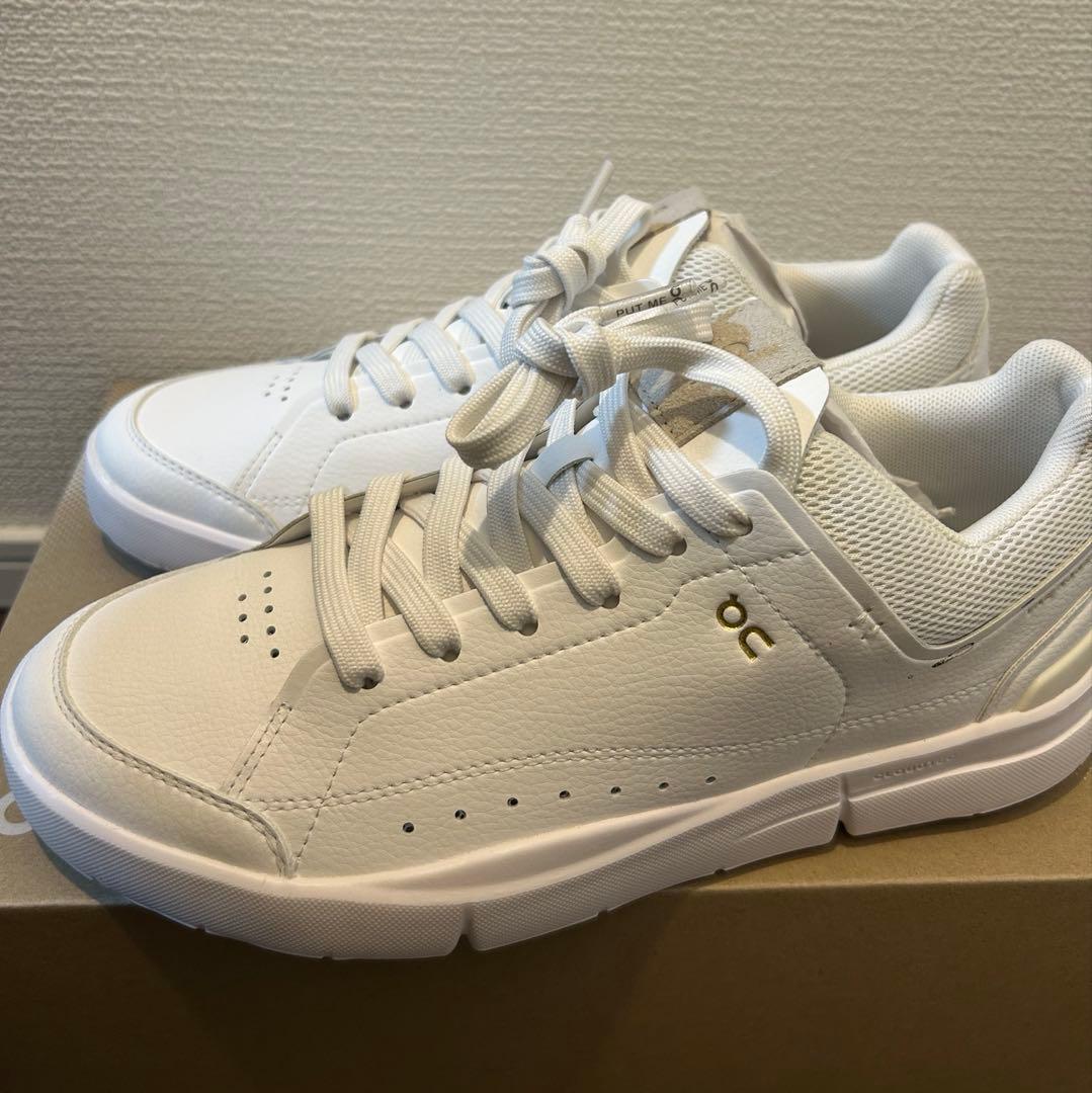 オン　ロジャーセンターコート　ホワイト