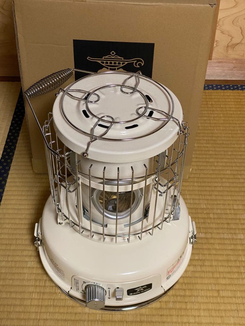 【美品】センゴクアラジン ガスストーブ