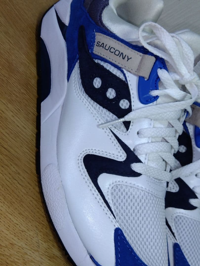 SAUCONY スニーカーズ GRID 9000