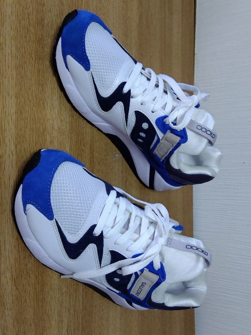 SAUCONY スニーカーズ GRID 9000