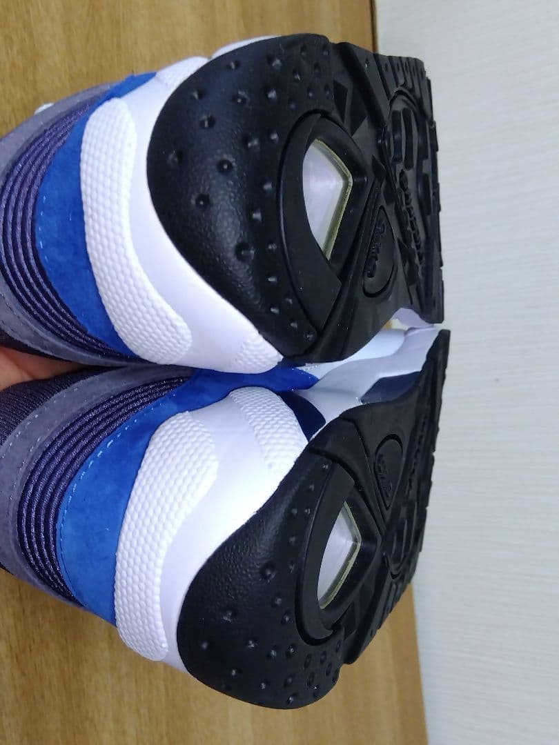 SAUCONY スニーカーズ GRID 9000