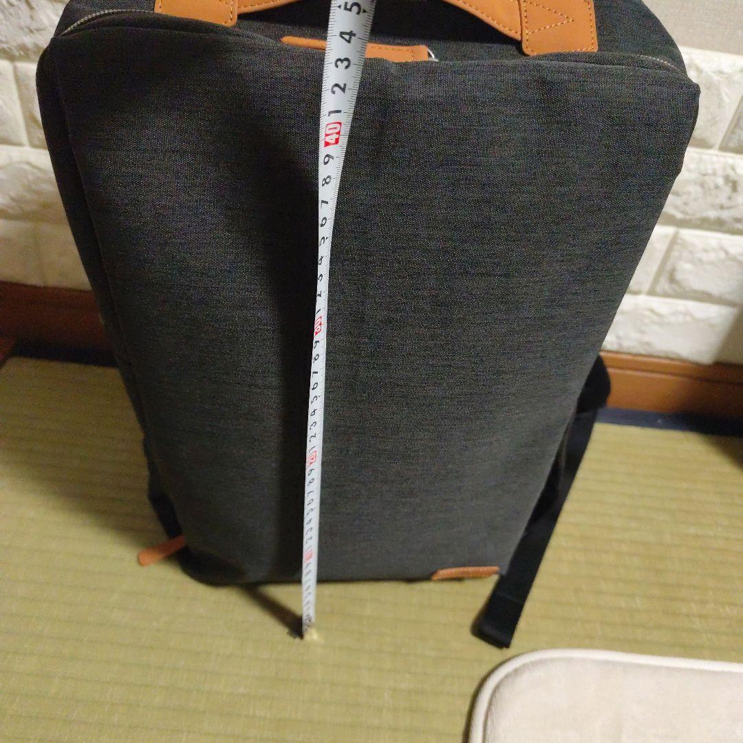 Nordace Siena Pro 15 スマートバックパック USB充電付き