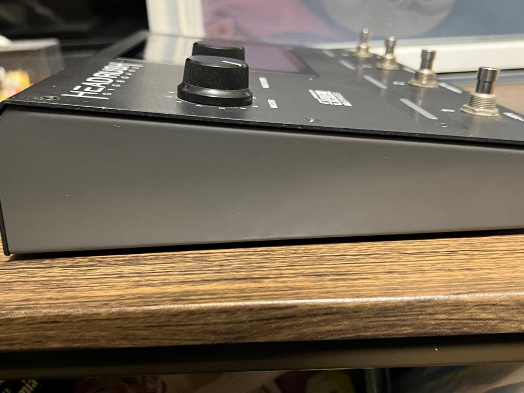 即配送　HEADRUSH GIGBOARD 箱電源ケーブル付き