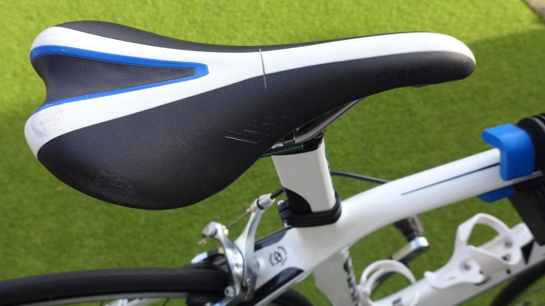 GIANT　DEFY　EN14781　サイズ：S　ジャイアント　ロードバイク