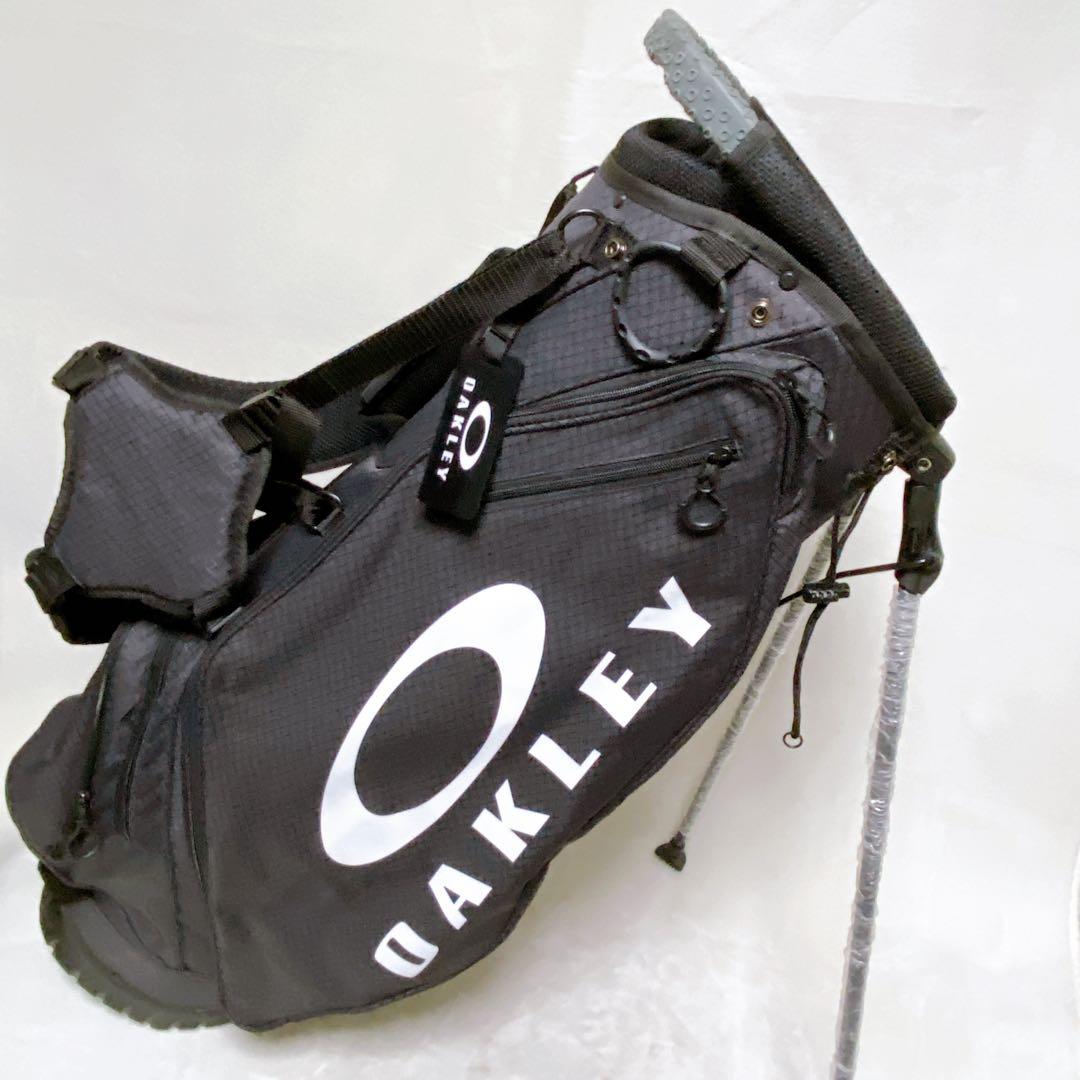 美品　OAKLEY オークリー　スタンド付キャディバッグ　ブラック　9.5型　黒