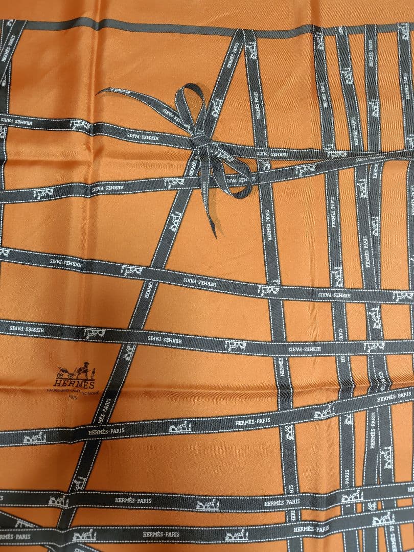 お値下げしました。HERMES オレンジ スカーフ