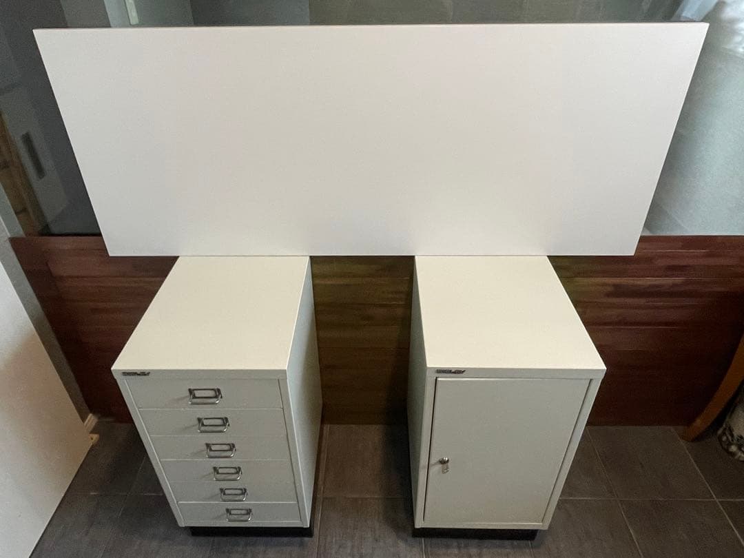 直接引取　超美品■BISLEYビスレー■デスクセット/スチールキャビネット/天板