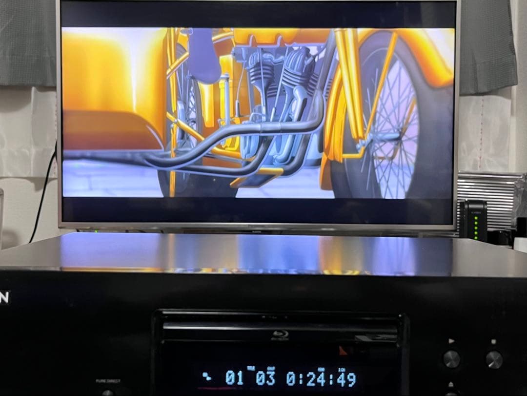 新品レンズ交換済　デノン　ユニバーサルプレイヤー　DBT-1713UD