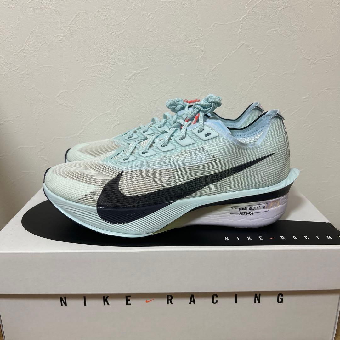 ナイキ ヴェイパーフライ 4 ウィメンズ ロード レーシングシューズ