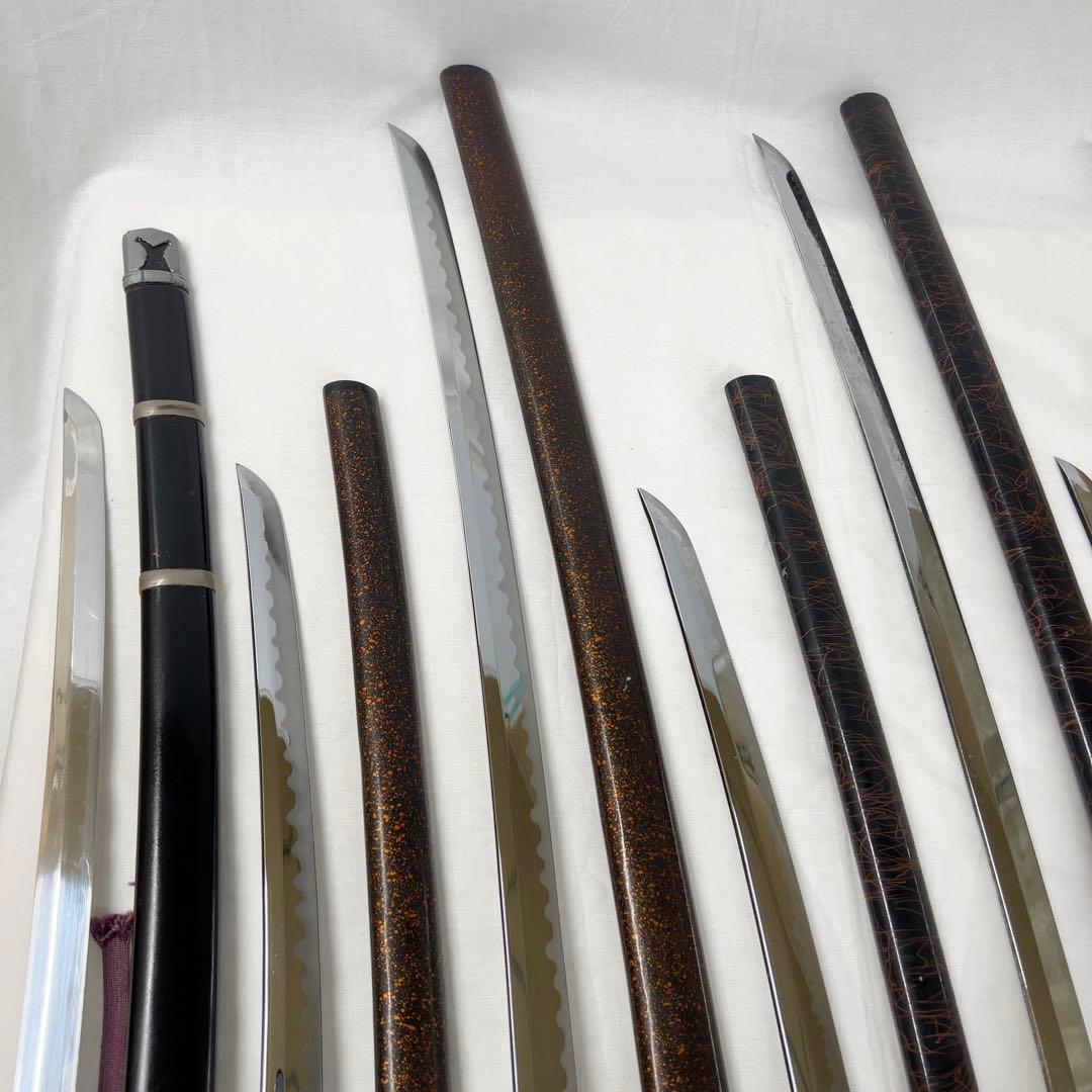 【傷あり】模造刀 8本 まとめ 太刀 脇差 白鞘 透かし鍔 龍鍔 刀 日本刀