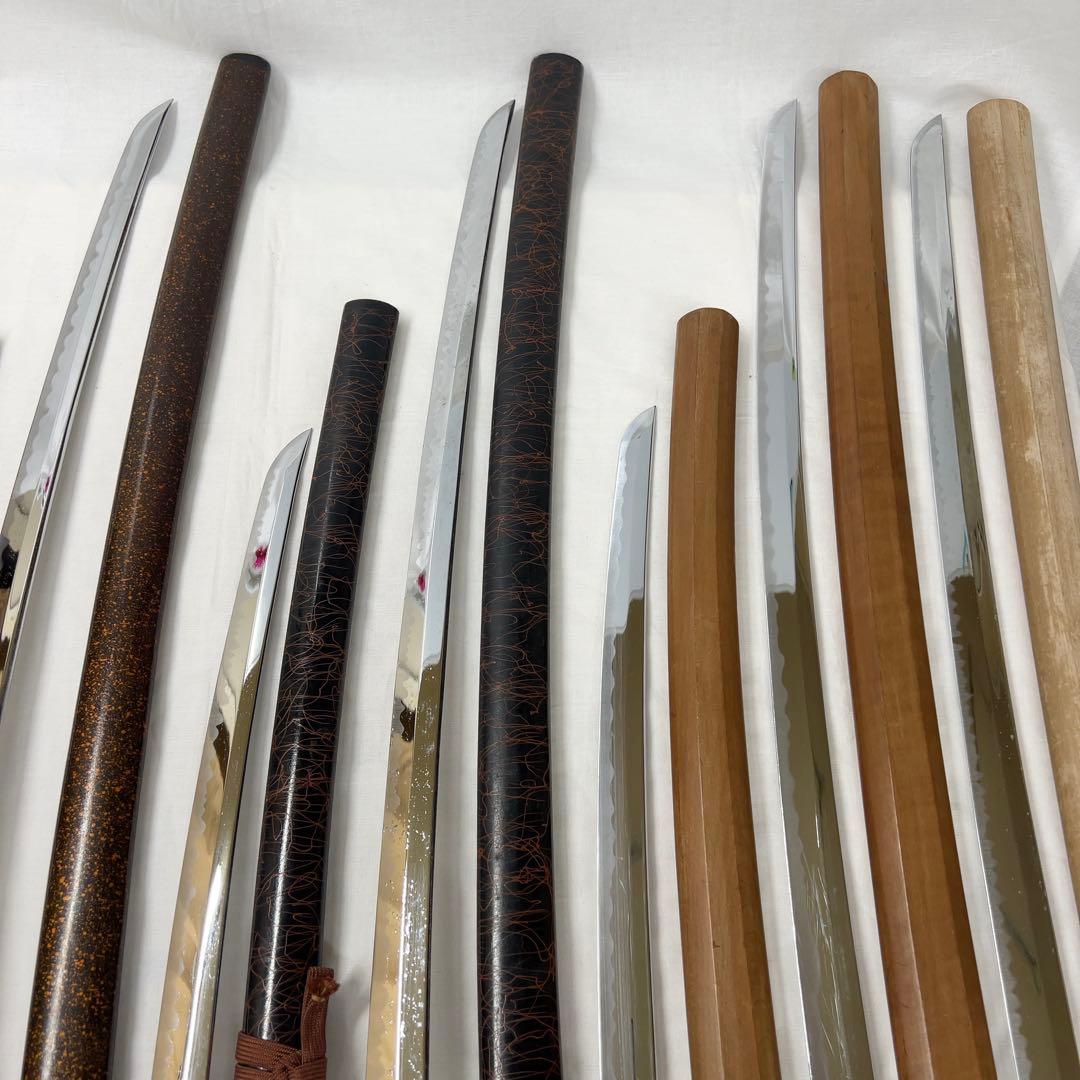 【傷あり】模造刀 8本 まとめ 太刀 脇差 白鞘 透かし鍔 龍鍔 刀 日本刀