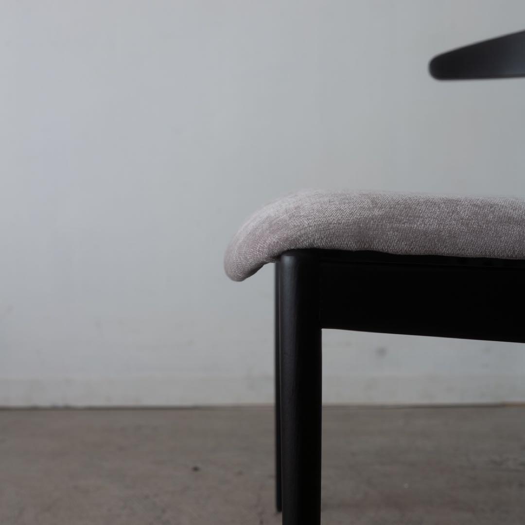 ダイニングチェア　アッシュ　ブラック