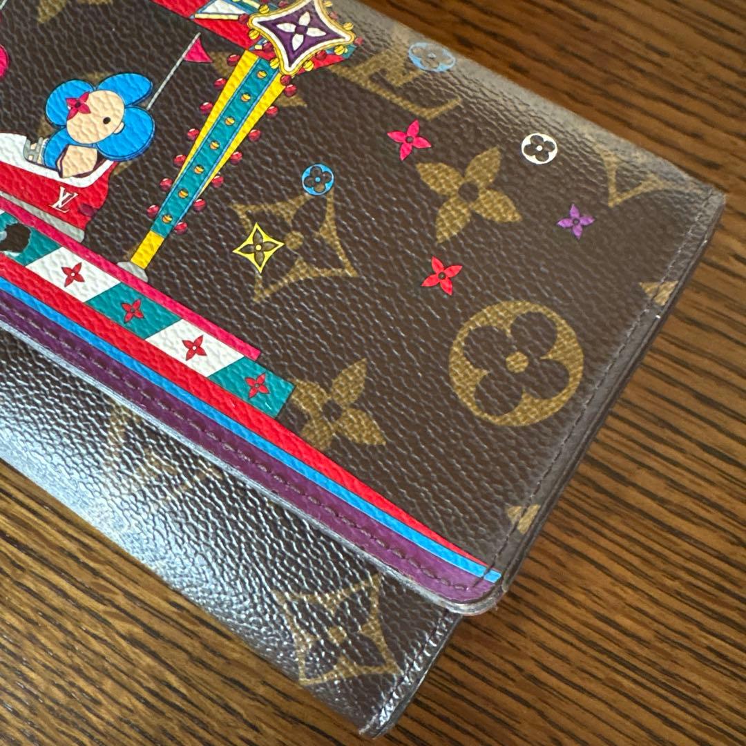 Louis Vuitton キャラクター柄 長財布