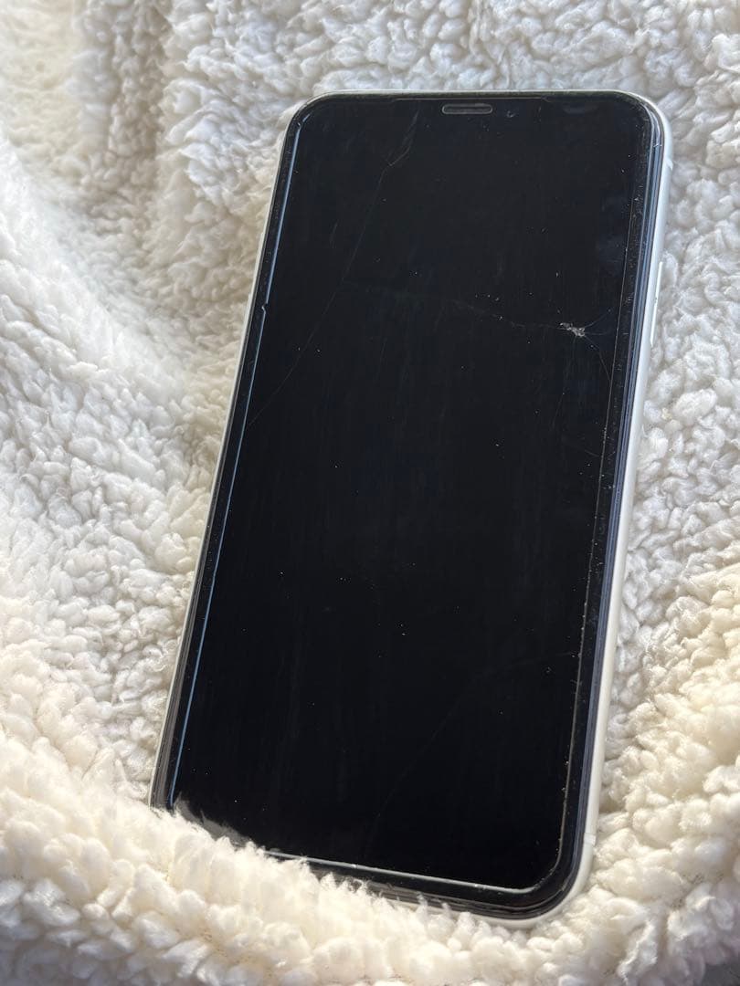 iPhoneXR 128GB ホワイト ジャンク品 - メルカリ