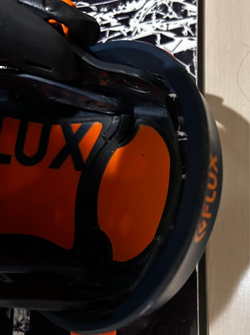 FLUX DS 22/23 モデル Mサイズ