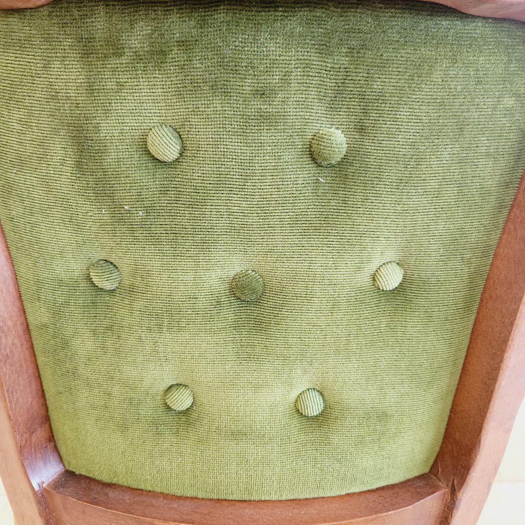 イギリス　アンティーク調　一人掛け　チェア　椅子　猫脚　木彫り　鋲　コーディロイ