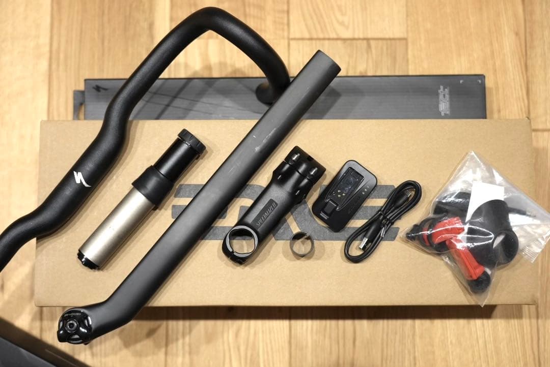 自転車本体 Specialized Roubaix AXS 2022