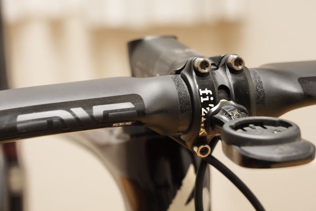 自転車本体 Specialized Roubaix AXS 2022