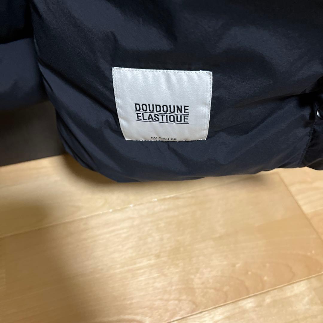 モンクレール ロアラック ダウン 1 ブラックMONCLER LOIRAC