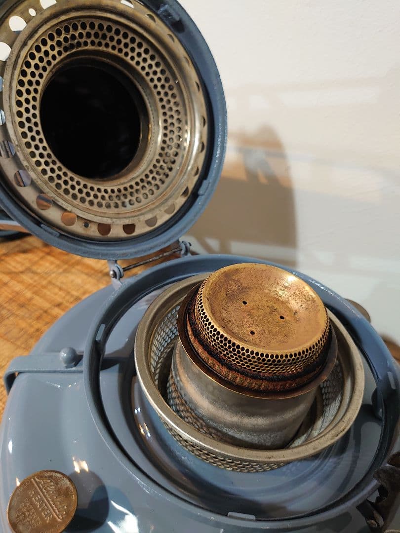 ミ*ー様 激レア美品　 アラジンストーブ　8型 ビンテージストーブ　ブルーグレー