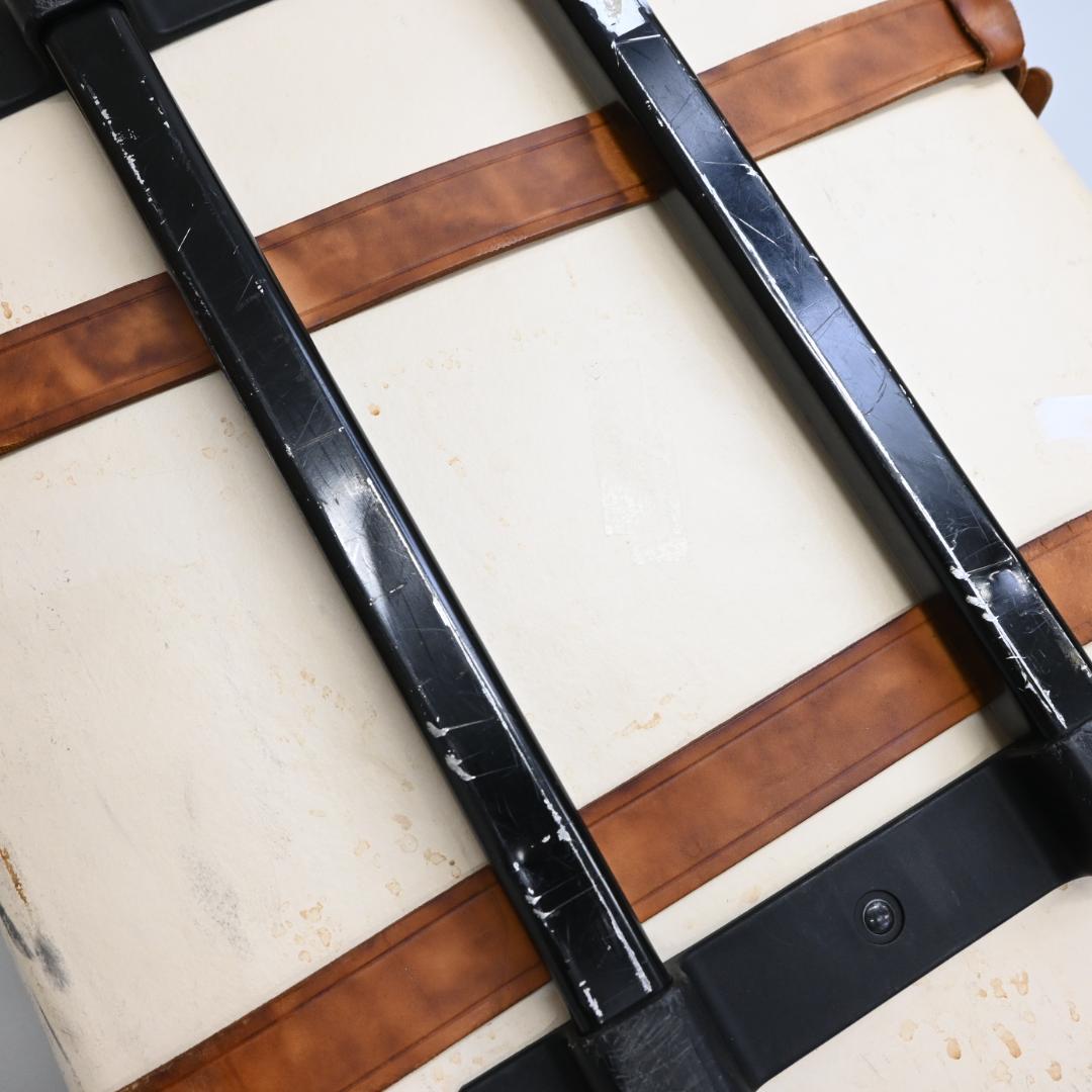 ■ □ 44414★年 グローブトロッター キャリーバッグ サファリコレクション